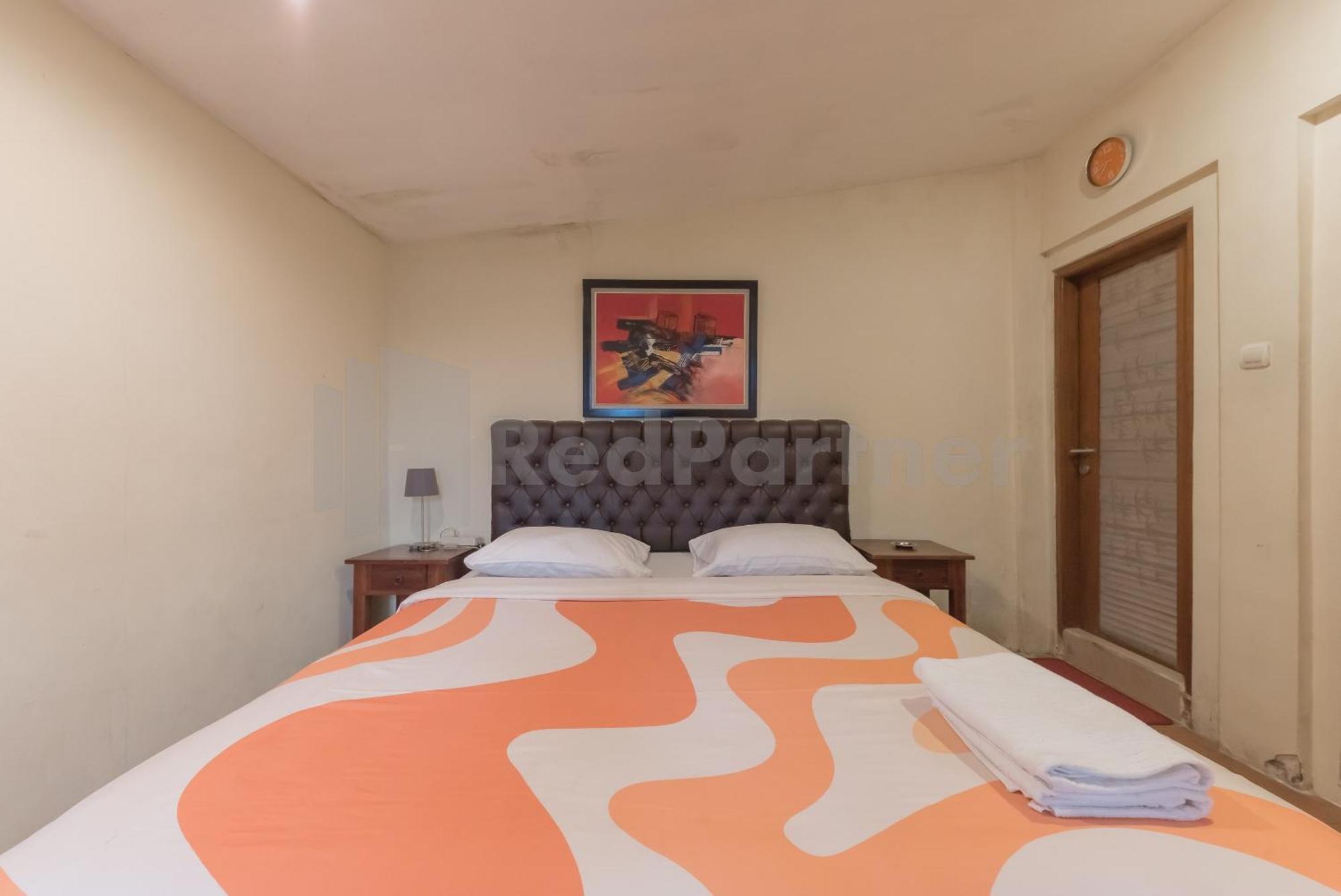 Bens Homestay Mitra Reddoorz Bogor Exterior photo
